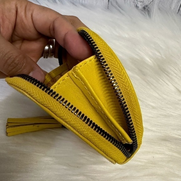 FOLLI FOLLIE coin purse in yellow - Picture 8 of 13